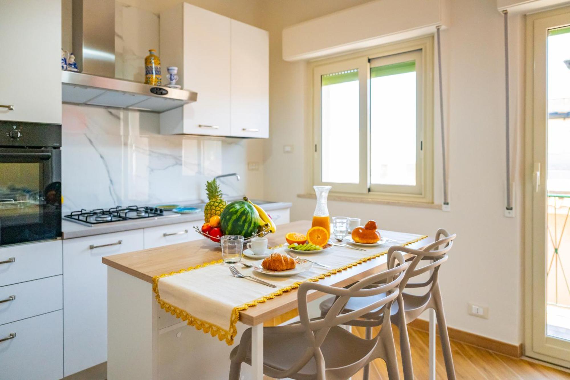Achilles Apartment Giardini Naxos Exterior photo