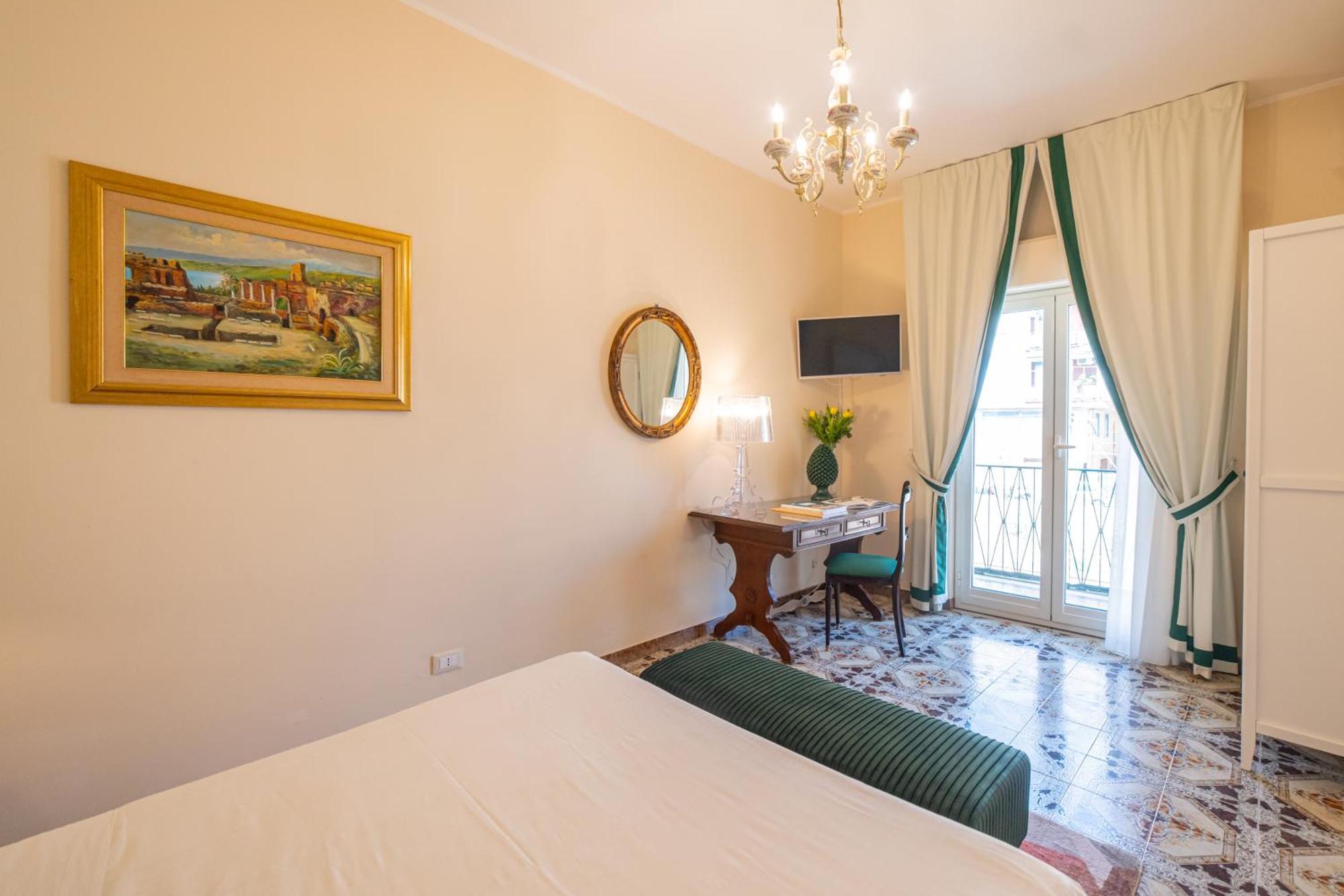 Achilles Apartment Giardini Naxos Exterior photo